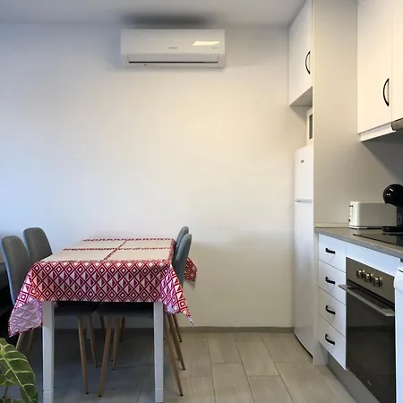 Дом отдыха Casa Independiente La Laguna Rosa Salinas De Торевьиа