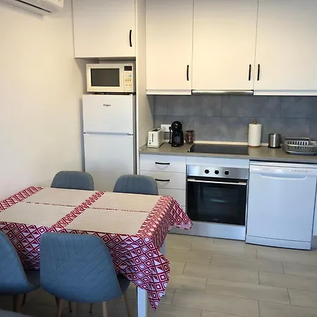Holiday home Casa Independiente La Laguna Rosa Salinas De *
